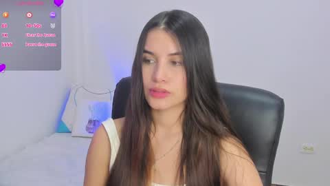 Snapshot of gaby_olsen chatting on September 2025 08:03:01 PM Gabriela online show from September 2025 08:03:01 PM