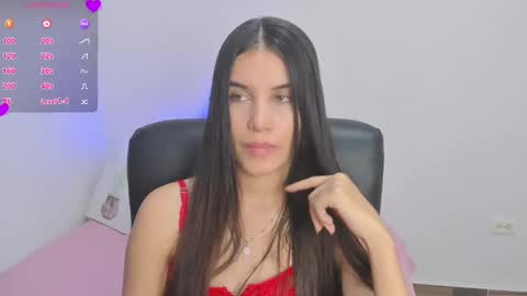 Snapshot of gaby_olsen chatting on October 2025 09:12:02 PM Gabriela online show from October 2025 09:12:02 PM