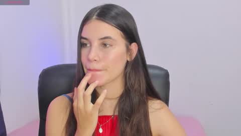 Snapshot of gaby_olsen chatting on October 2025 09:02:01 PM Gabriela online show from October 2025 09:02:01 PM