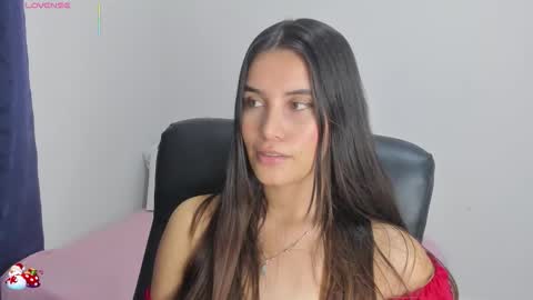 Snapshot of gaby_olsen chatting on November 2025 11:03:01 PM Gabriela online show from November 2025 11:03:01 PM