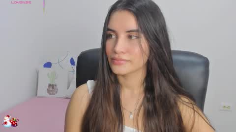 Snapshot of gaby_olsen chatting on November 2025 10:41:02 PM Gabriela online show from November 2025 10:41:02 PM