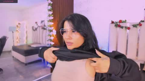 Gaby online show from April 2026 03:33:02 AM