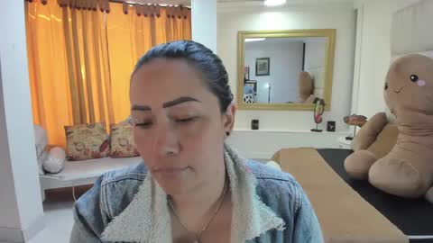 gabriela online show from September 2025 01:56:01 PM