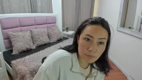 Snapshot of gaby_trent chatting on May 2026 04:15:01 PM gabriela online show from May 2026 04:15:01 PM