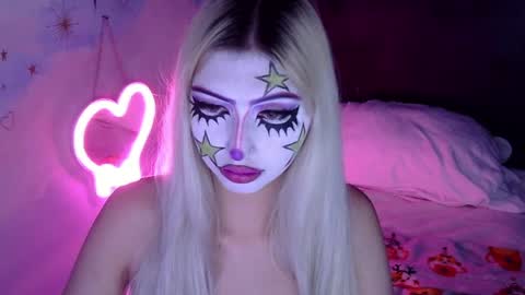 Snapshot of gabygumms chatting on April 2026 12:11:02 PM gabygumms online show from April 2026 12:11:02 PM