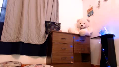 gabysot online show from December 2024 09:39:01 PM