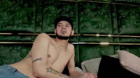 Snapshot of gael_coral chatting on November 2025 11:54:02 AM Gael Coral some hot latinos online show from November 2025 11:54:02 AM