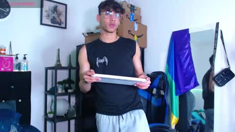 gael_jones online show from October 2025 05:39:01 AM