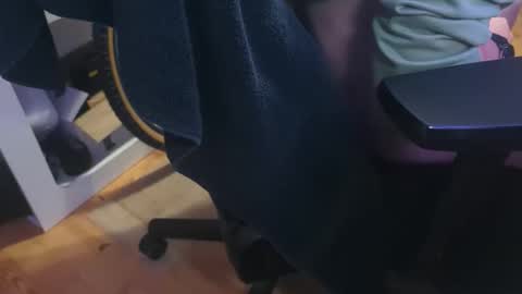 Snapshot of gagl2k chatting on November 2025 09:02:02 PM gagl2k online show from November 2025 09:02:02 PM