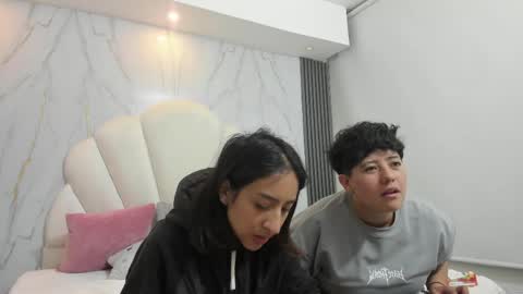 gaia_n_nix online show from June 2026 04:25:02 AM