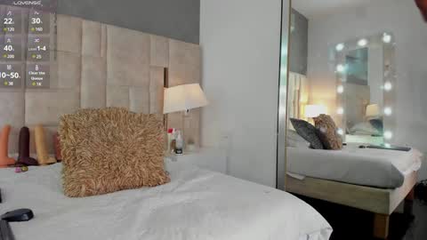  Gale  online show from December 2024 11:24:01 PM