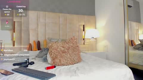  Gale  online show from January 2025 10:22:02 PM