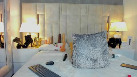  Gale  online show from February 2025 04:58:02 AM