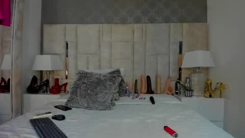  Gale  online show from March 2025 04:19:01 AM