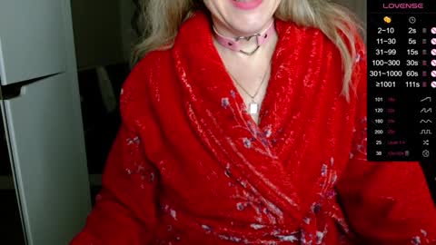 Janette online show from December 2024 12:41:02 AM