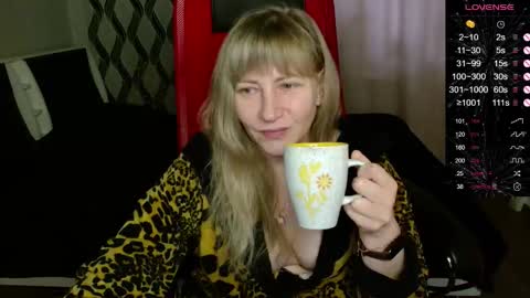 Janette online show from November 2025 09:11:01 AM