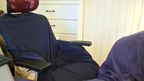 Snapshot of gaotter chatting on January 2025 06:03:01 AM GAotter online show from January 2025 06:03:01 AM