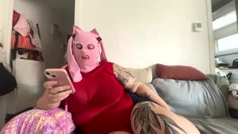 gapetrainee online show from October 2025 12:06:02 PM