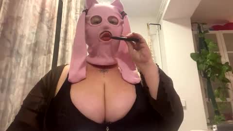 gapetrainee online show from October 2025 12:44:02 AM