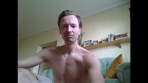 Garfield online show from October 2025 08:10:01 AM