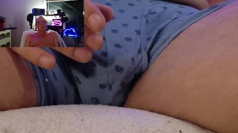 garnettrobert438 online show from May 2026 07:19:02 PM
