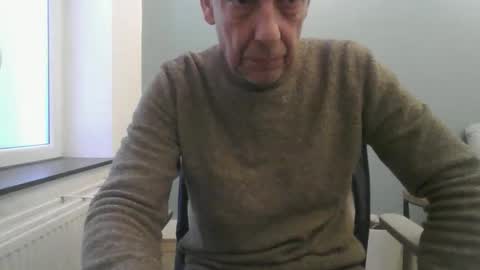 garou75 online show from February 2026 07:16:02 AM