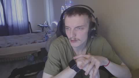 Snapshot of gasturfahe chatting on February 2025 12:45:02 PM gasturfahe online show from February 2025 12:45:02 PM