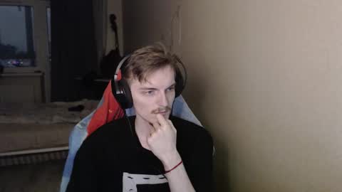 Snapshot of gasturfahe chatting on November 2025 08:13:02 PM gasturfahe online show from November 2025 08:13:02 PM