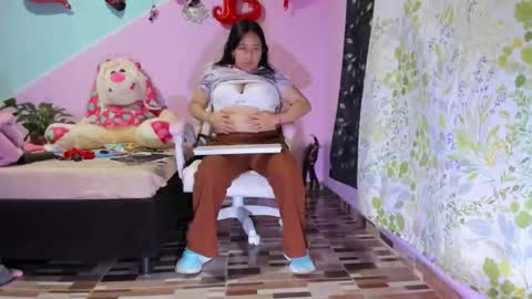 Diana online show from November 2025 01:25:02 AM