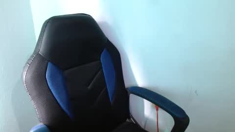 katia online show from February 2025 07:42:01 PM