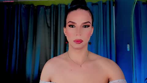 Vnecis Marn online show from January 2025 11:54:01 AM