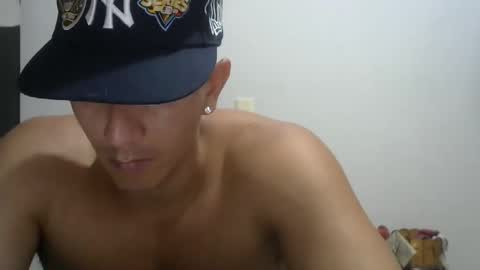 gattitosexy_95 online show from September 2025 12:45:01 AM