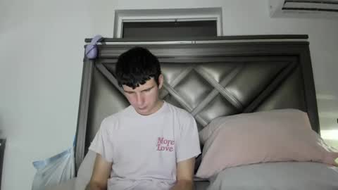 Snapshot of gayndepressed chatting on February 2026 01:26:02 AM Trace online show from February 2026 01:26:02 AM