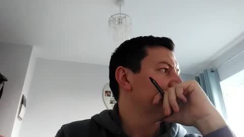 Snapshot of gaz101993 chatting on November 2025 11:13:02 AM GazP online show from November 2025 11:13:02 AM