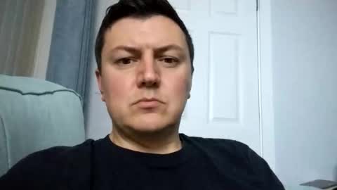 Snapshot of gaz101993 chatting on November 2025 10:25:02 PM GazP online show from November 2025 10:25:02 PM