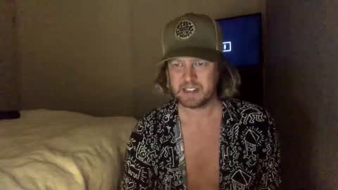 gcsurfer81 online show from September 2025 08:58:02 AM