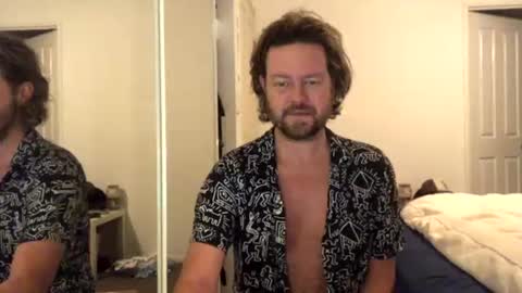 gcsurfer81 online show from June 2026 09:08:02 AM