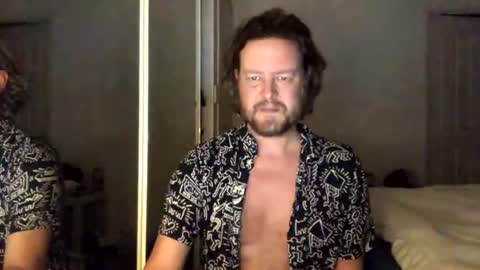 Snapshot of gcsurfer81 chatting on June 2026 08:28:01 AM gcsurfer81 online show from June 2026 08:28:01 AM