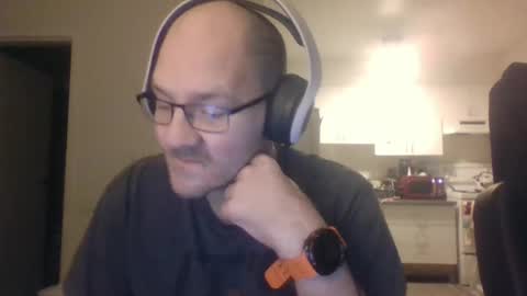 geekgamer41 online show from September 2025 07:24:02 AM