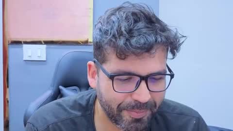 geeklatin88 online show from May 2026 07:14:01 AM