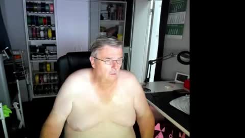 Snapshot of geiler_bock chatting on July 2026 03:19:02 AM Geiler Bock online show from July 2026 03:19:02 AM