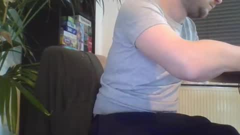 geiljongetje1991 online show from May 2026 08:11:01 AM