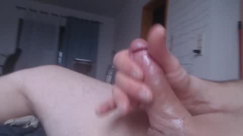Snapshot of geilomattig chatting on December 2024 12:41:01 PM Lassmiranda online show from December 2024 12:41:01 PM