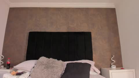 Gemma online show from February 2025 05:45:02 AM