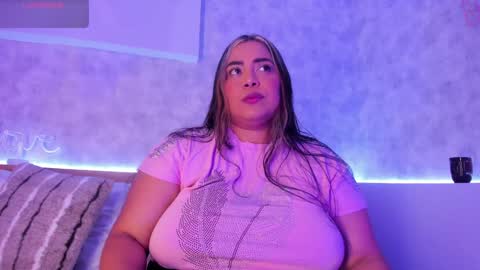 geminis muentes online show from January 2025 02:37:02 AM