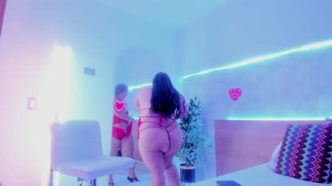 geminis muentes online show from February 2025 09:48:02 PM