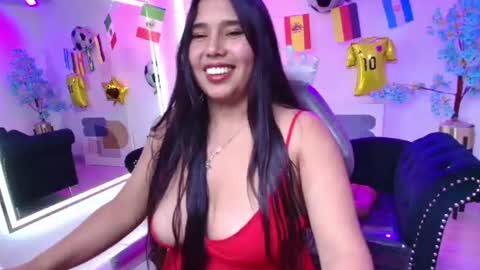 Snapshot of gemma_bellini chatting on June 2026 07:37:01 PM Gemma online show from June 2026 07:37:01 PM
