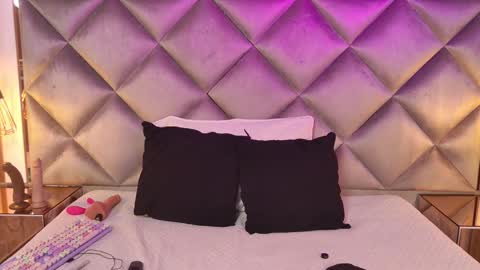 Snapshot of gemma_sm chatting on September 2025 03:08:01 AM Maria online show from September 2025 03:08:01 AM