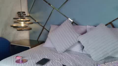 Snapshot of gemma_sm chatting on December 2025 03:11:01 AM Maria online show from December 2025 03:11:01 AM