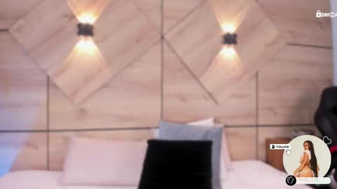    online show from February 2025 10:48:01 PM